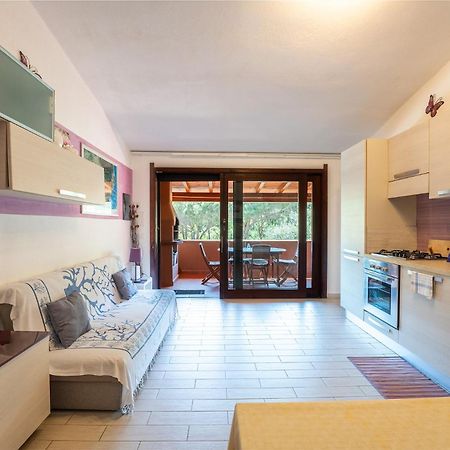 Purple House, 30M To Beach Pula Luaran gambar